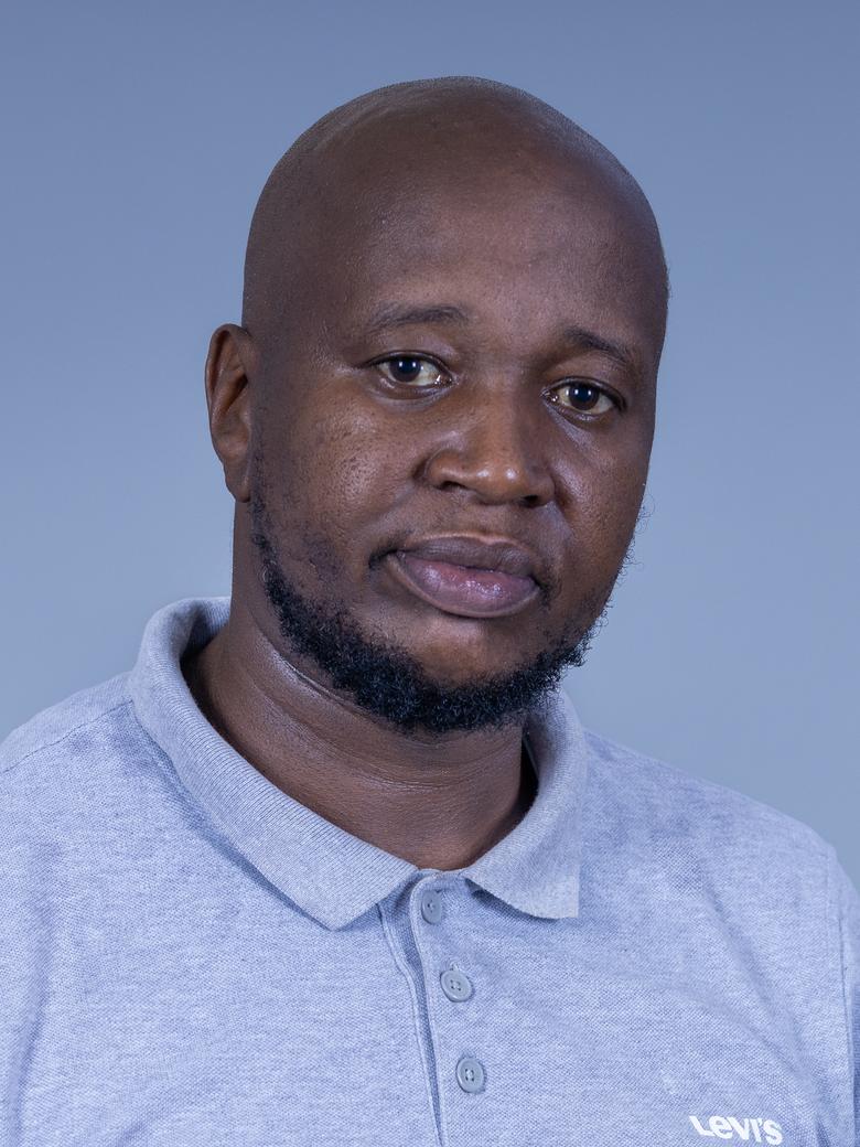 Mr MP Makhetha 